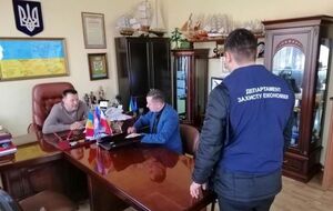 По данным прокуратуры, мэр Могилев-Подольского получил $15 тыс. за 0,3 га земли под застройку