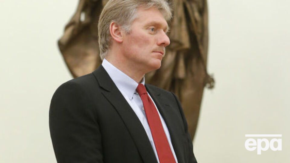 Яка саме структура охороняє Януковича, Пєсков не пояснив