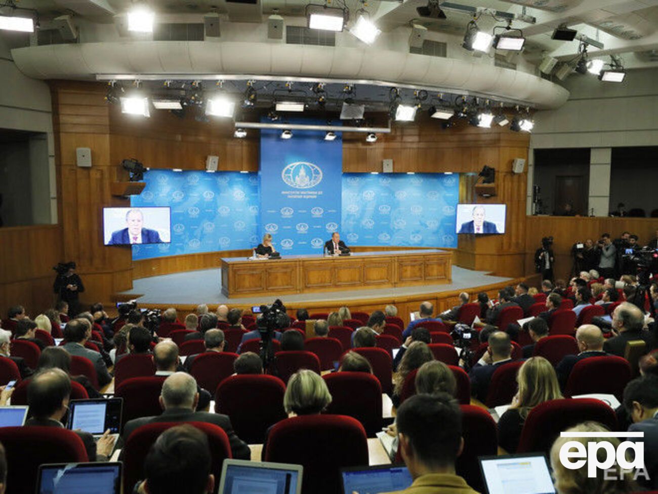 В МИД РФ поставили под&nbsp;сомнение прозрачность и объективность итогов предстоящих выборов президента Украины