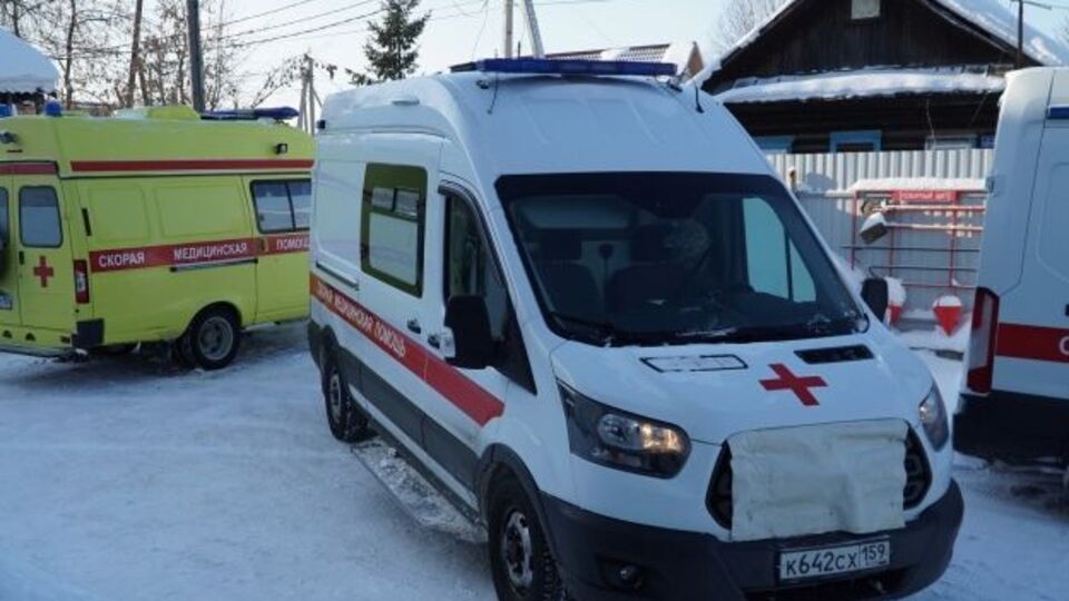Постояльцев приюта для престарелых осматривали медики трех бригад скорой помощи