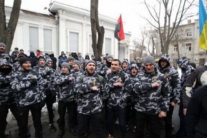 В акції взяло участь кілька десятків людей