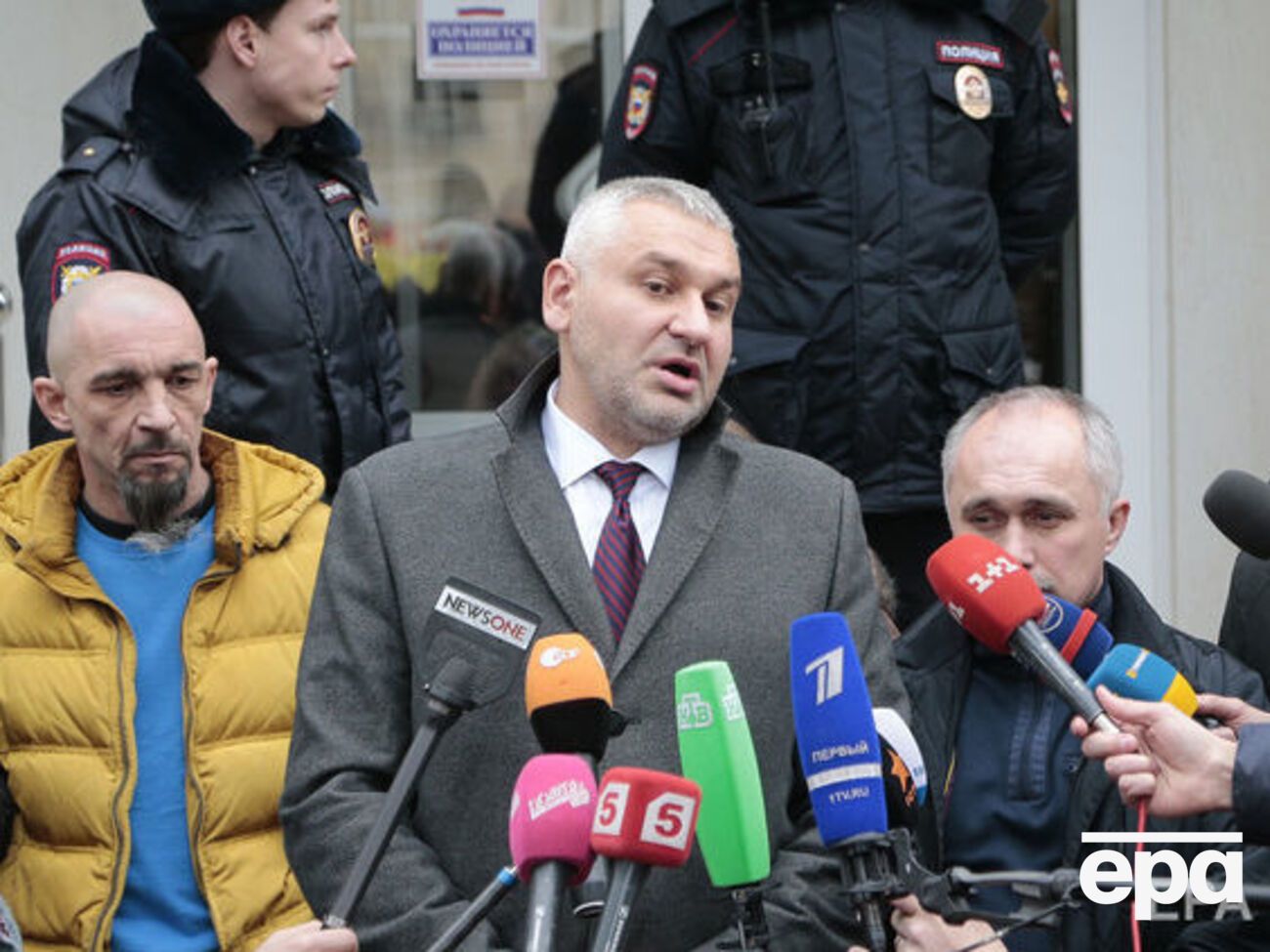 Фейгін (у центрі): Проблема українських політв'язнів &ndash; це проблема не двосторонніх відносин Росії та України, а цілком глобальна