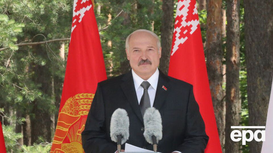 Лукашенко: Я вас первыми брошу в полымя дестабилизации