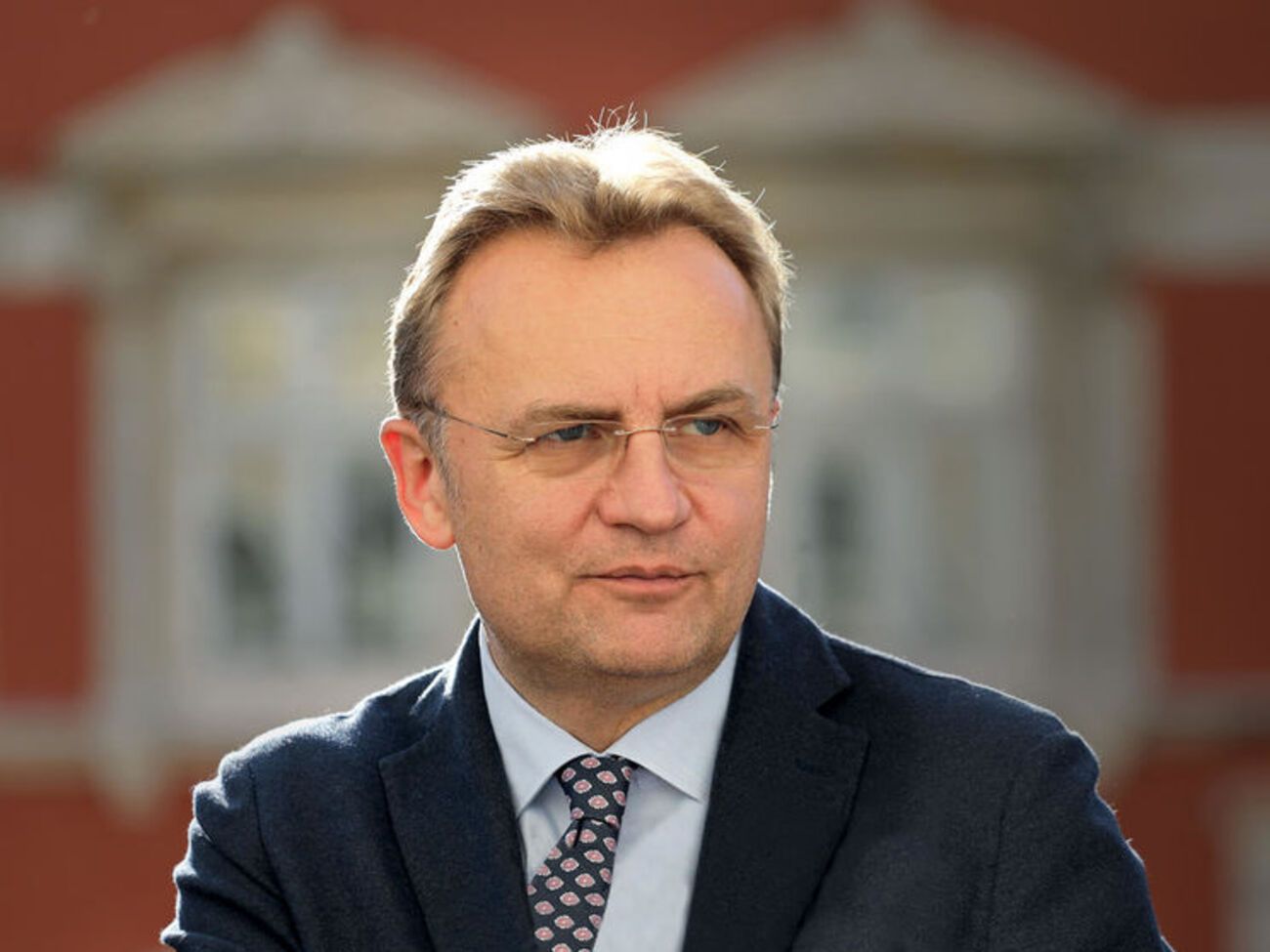 По мнению Садового, "Самопоміч" должна объединить демократические силы на выборах в парламент и органы местного самоуправления