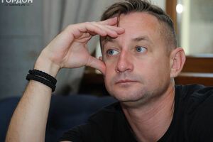 Жадан призвал читать его сборник стихотворений "То, чем мы живем, ради чего умираем"