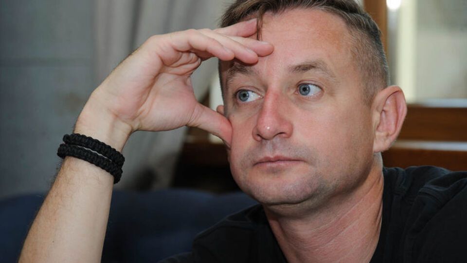 Жадан закликав читати його збірку віршів "Те, чим ми живемо, те, заради чого вмираємо"
