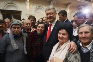 Фото- и видеоматериалы о поездках Порошенко в регионы у Гриценко считают предвыборной агитацией