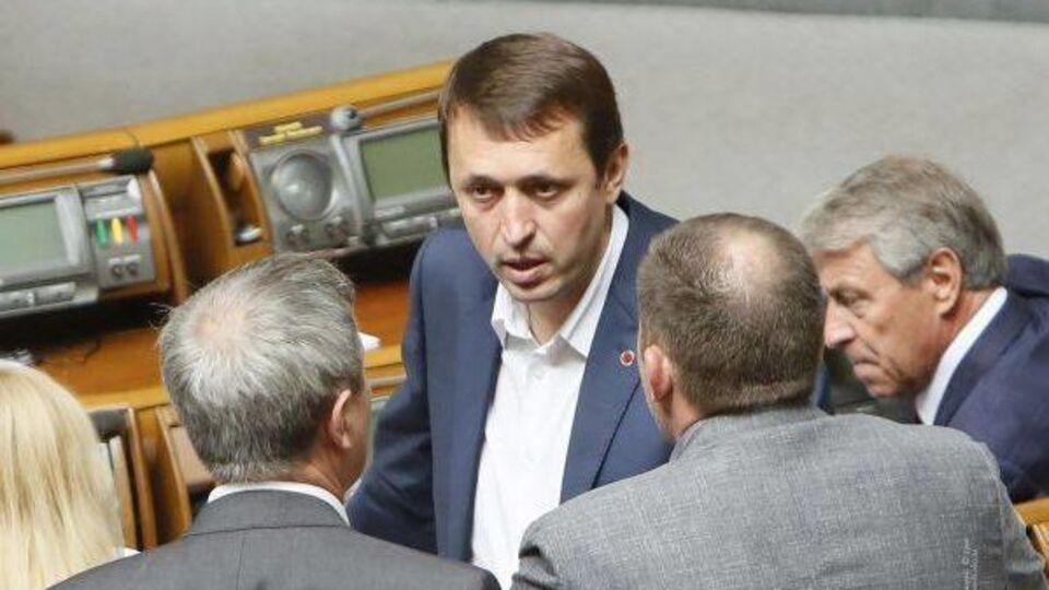 Генпрокурор Юрий Луценко намерен подать в Раду представление на снятие депутатской неприкосновенности с Дубиля