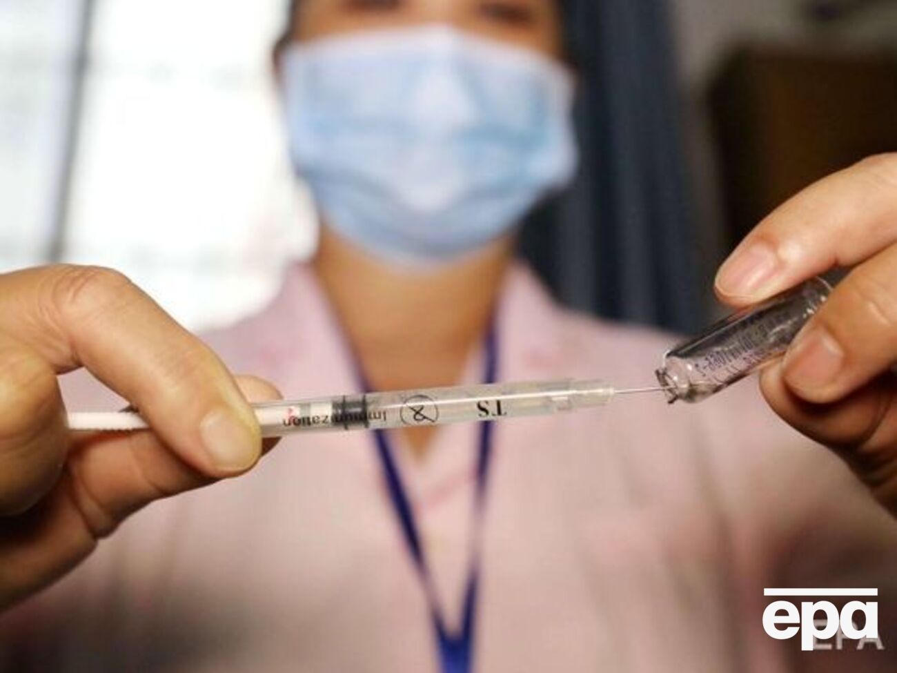 Наиболее подвержены риску инфицироваться столбняком невакцинированные люди, независимо от возраста