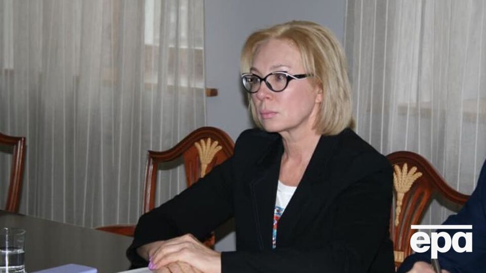 Денісова: Попросила продовжити тиск ЄС на РФ стосовно дотримання норм міжнародного гуманітарного права