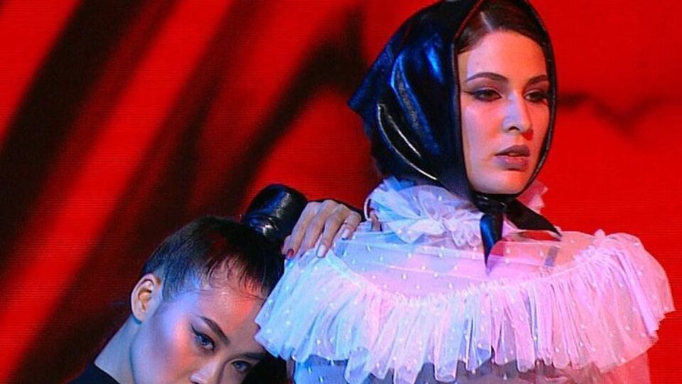 Maruv (на фото праворуч): Я находилася на відбори на все життя