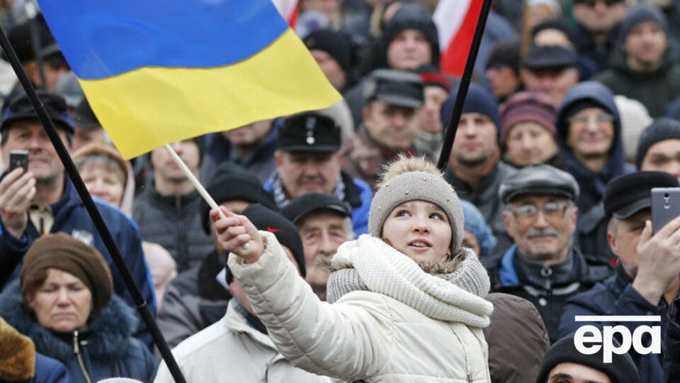 Згідно з опитуванням, до українців добре ставляться 82% росіян, тоді як до керівництва країни – лише 7% опитаних