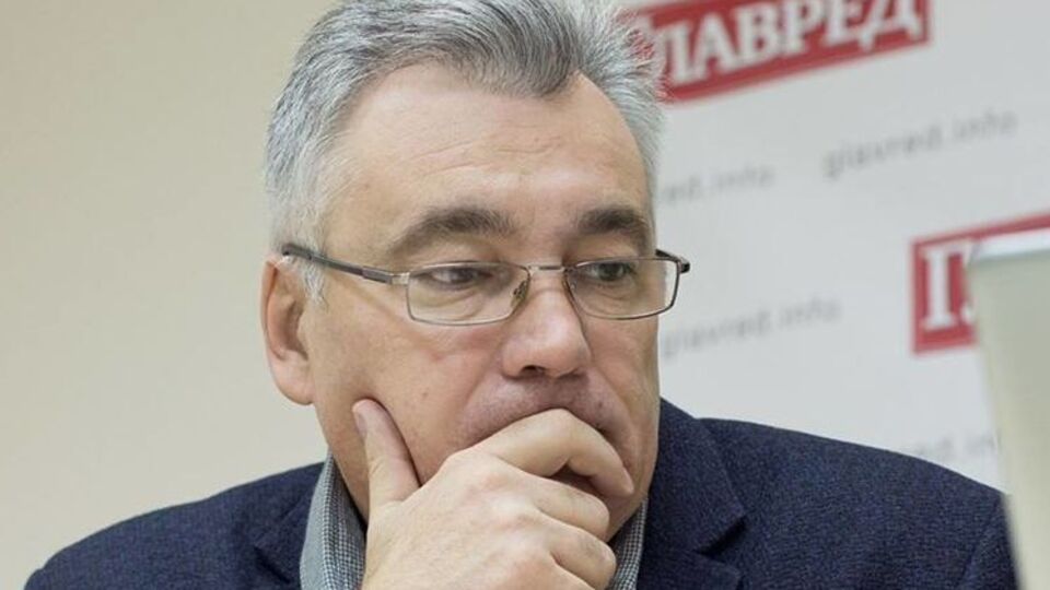 Снєгирьов: На жаль, наша зброя йде на зовнішні ринки, а не на переозброєння ЗСУ