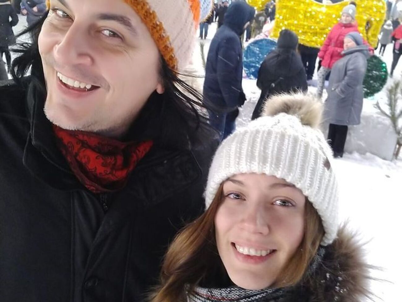 Де Брянский: Предстоит ждать 2,5 года, когда Елене назначат собеседование в посольстве