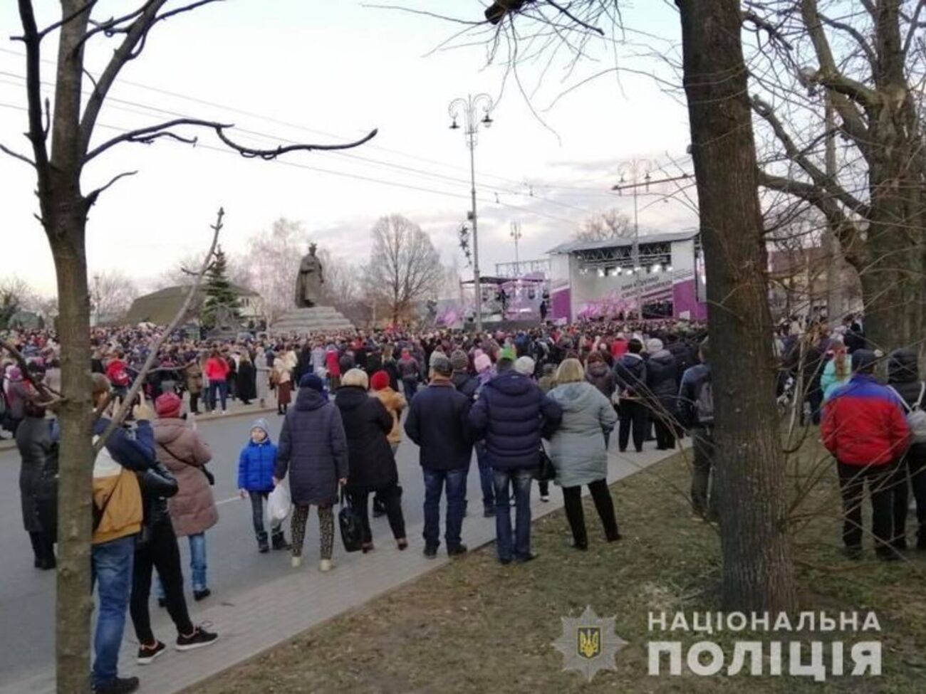 В беспорядках в Черкассах пострадало 22 правоохранителя, 19 госпитализированы
