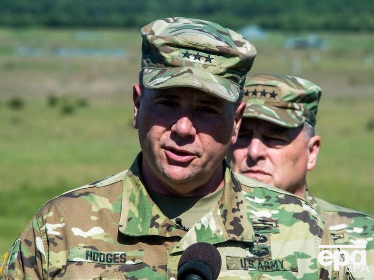 Несмотря на то, что в случае американо-китайской войны фронт будет на Тихом океане, Европа тоже очень важна для США, отметил генерал Ходжес