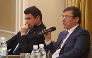 Луценко и Сытник поспорили из-за переписки директора "Оптимумспецдетали"