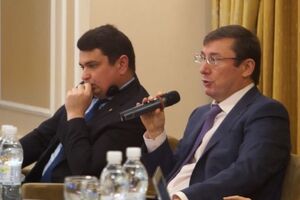 Луценко и Сытник поспорили из-за переписки директора "Оптимумспецдетали"