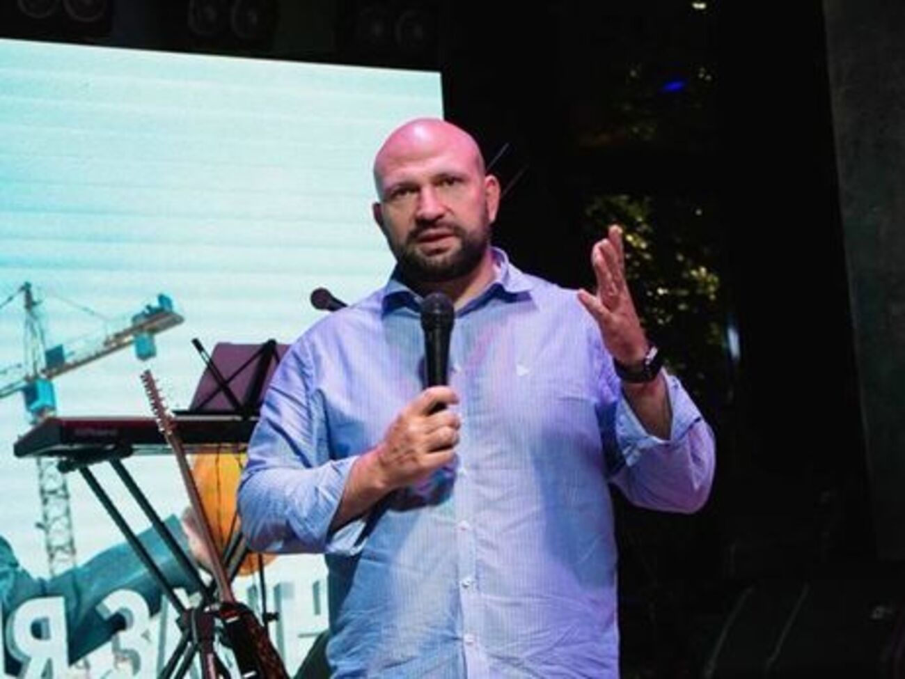 Парцхаладзе рассказал о новых строительных нормах для общественных зданий