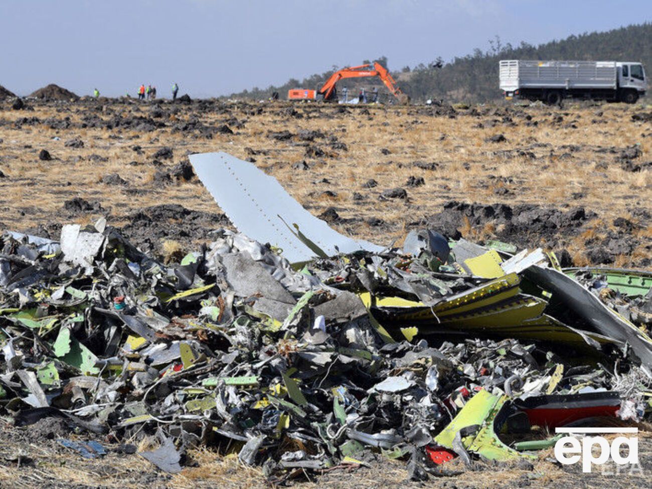 "Черные ящики" разбившегося лайнера будут отправлены для анализа в Европу