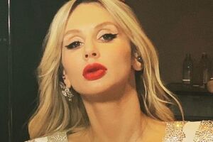 Loboda: Широко открытыми глазами и зубами улыбаюсь и сейчас