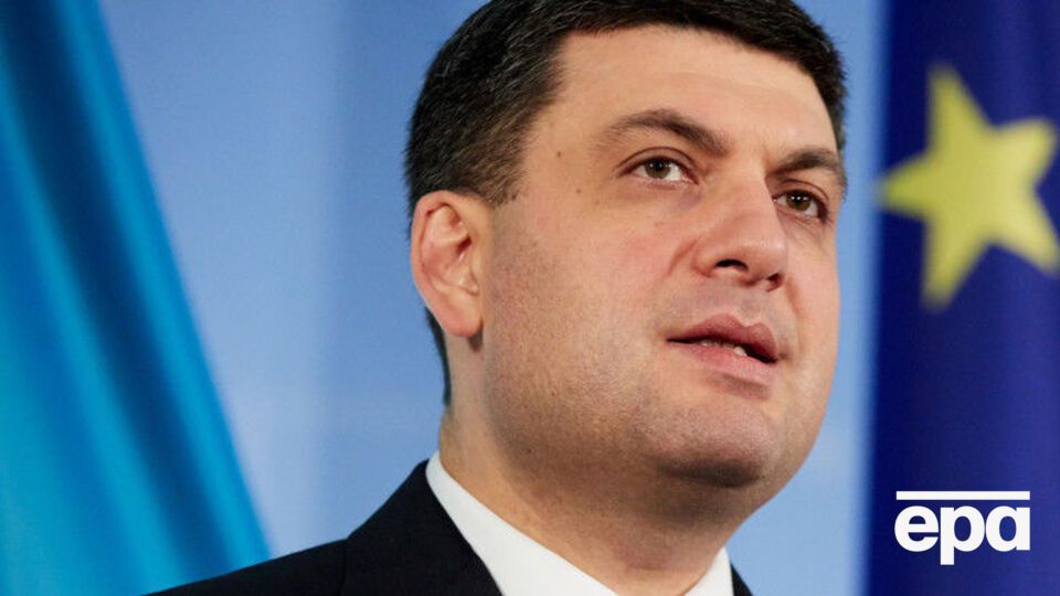 Гройсман: Скажіть, чому в мирний час, коли економіка України зростала, ніхто не ремонтував українських доріг? У мене немає відповіді