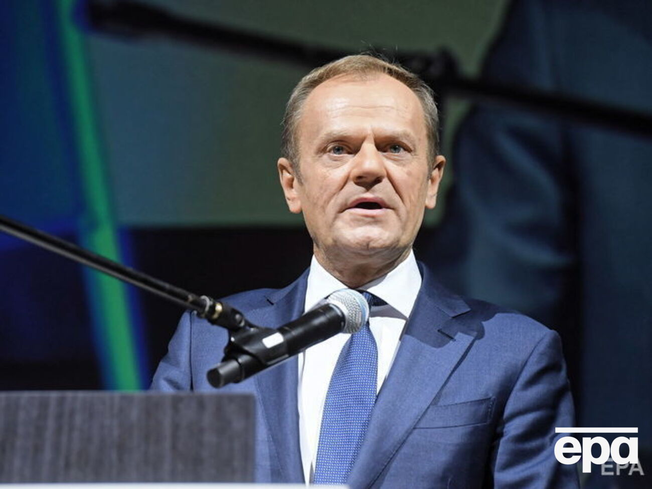 Туск: Перед засіданням Європейської ради я звернуся до 27 країн-членів ЄС із метою почати процес значного продовження термінів Brexit