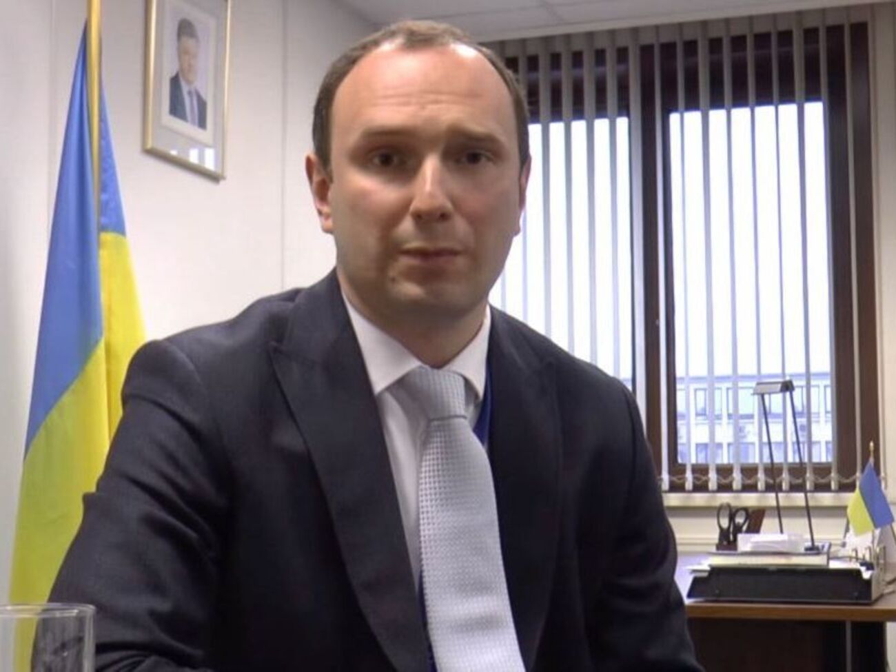 Божок повернувся у МЗС