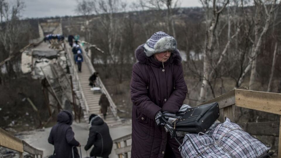 Переход через реку опасен для гражданского населения, заявляли в ОБСЕ