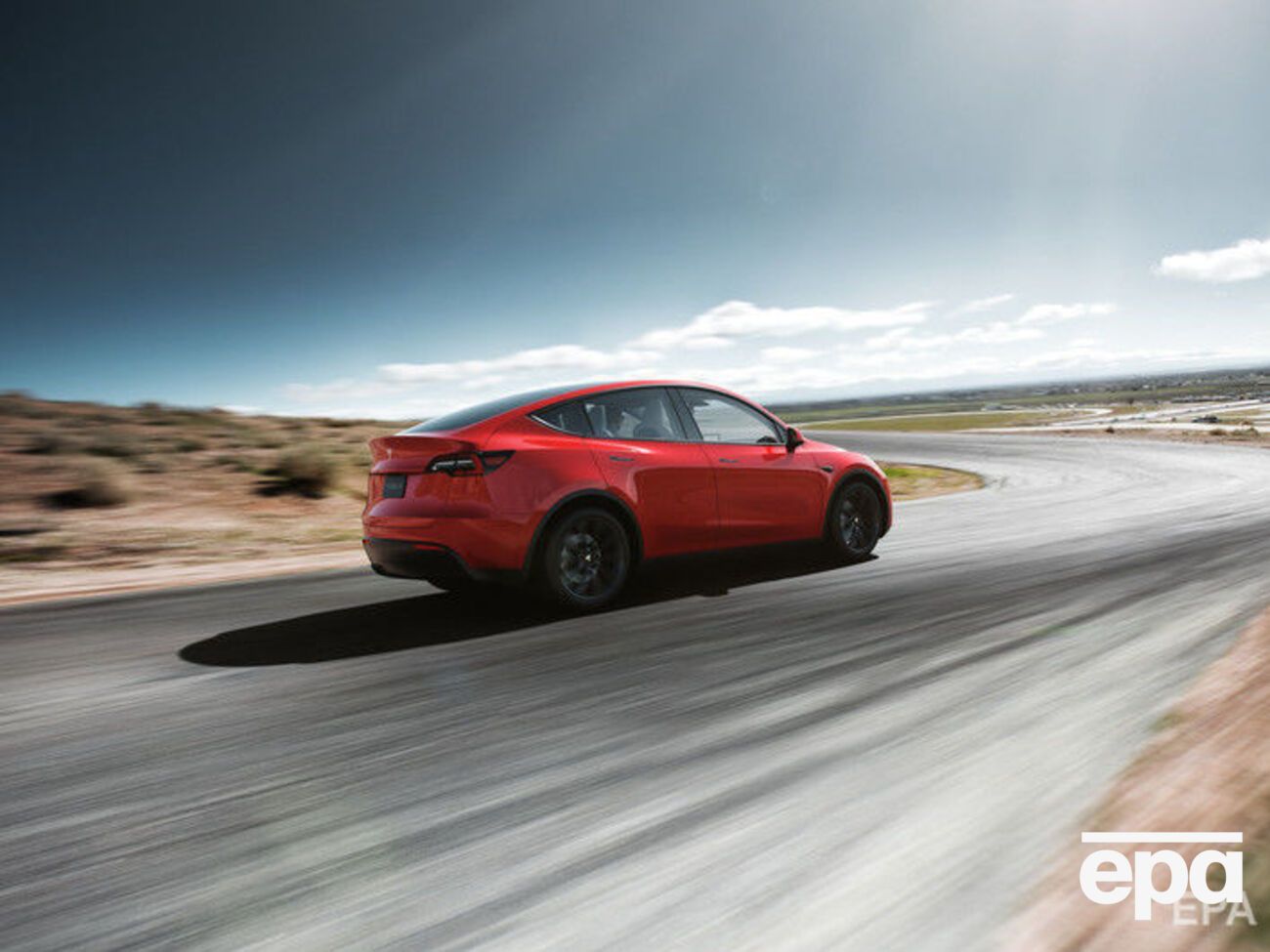 Вначале компания выпустит вариант автомобиля, предназначенный для дальних поездок