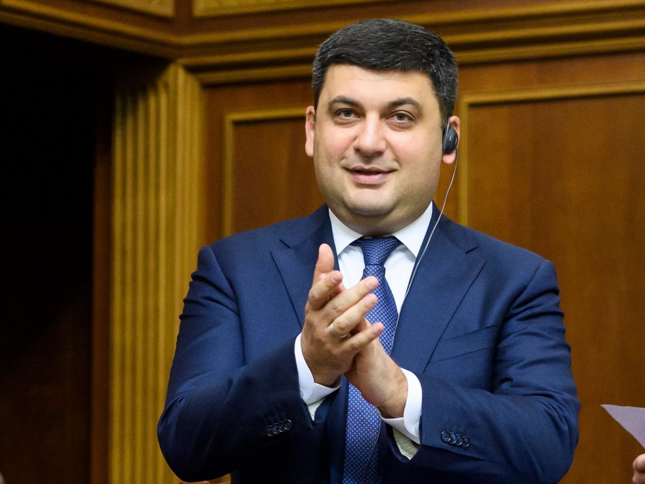 Гройсман: Правительство усиливает контроль