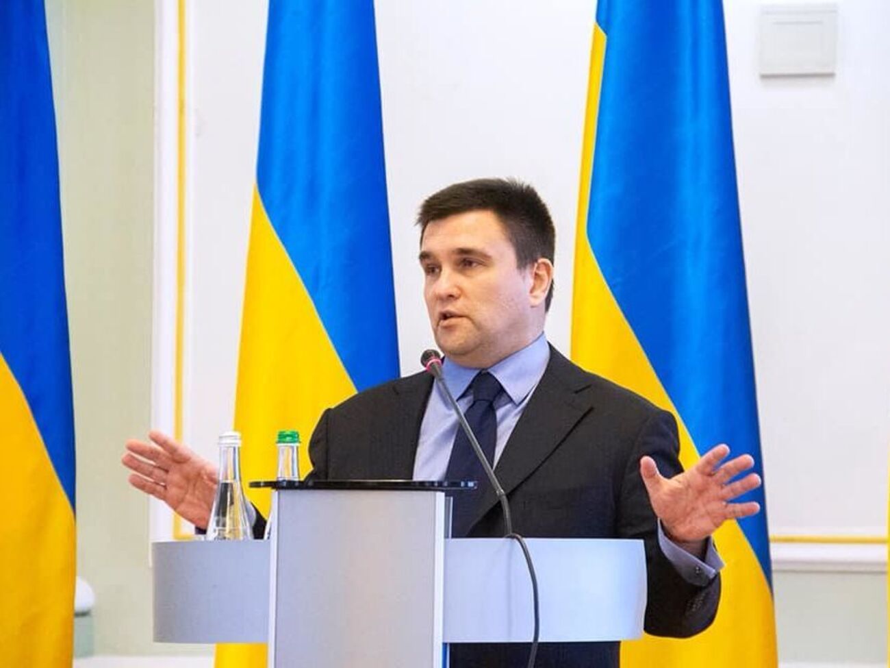 Клімкін: Ми маємо йти до подвійного громадянства