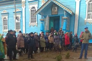 Чтобы обеспечить общественный порядок, полицейские будут круглосуточно охранять церковь