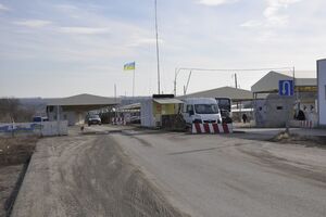 У Держприкордонслужбі заявили, що доба – це мінімально необхідний час для проведення робіт на пункті пропуску "Новотроїцьке"