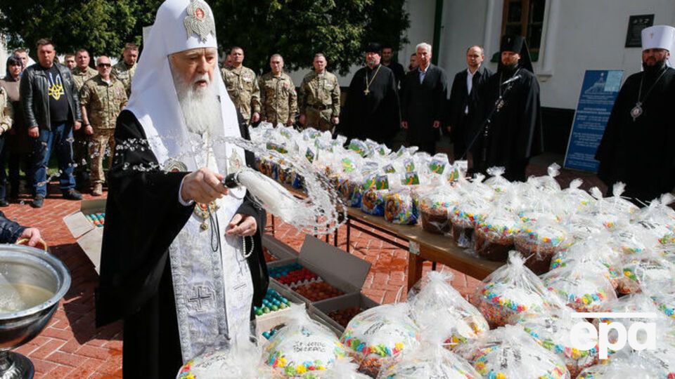 Филарет (на фото слева) заявил, что в случае его избрания предстоятелем ПЦУ стала бы патриархатом