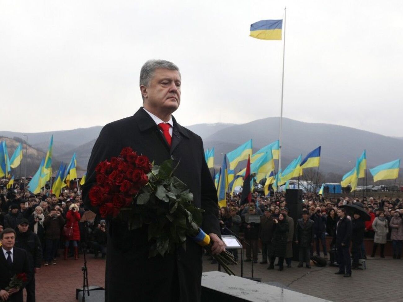Порошенко: До ЄС і НАТО ми приєднаємося як країна – регіональний лідер