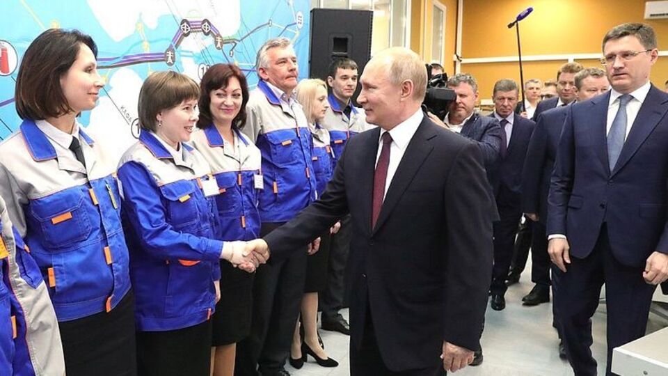 Путін: Потужність обох ТЕС буде збільшено до 940 МВт