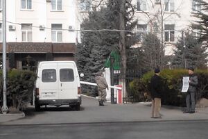 Возле прокуратуры протестовал Яковлев