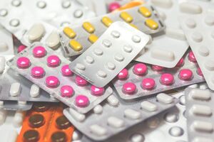 Илык заявил, что на некоторые лекарственные средства из перечня фармпроизводители необоснованно завышают цены