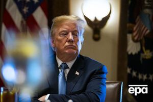 Трамп показав чек, датований 12 березня