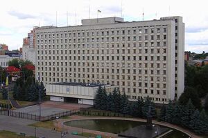 Центрвиборчком обґрунтував перерозподіл бюлетенів інформацією з реєстру виборців