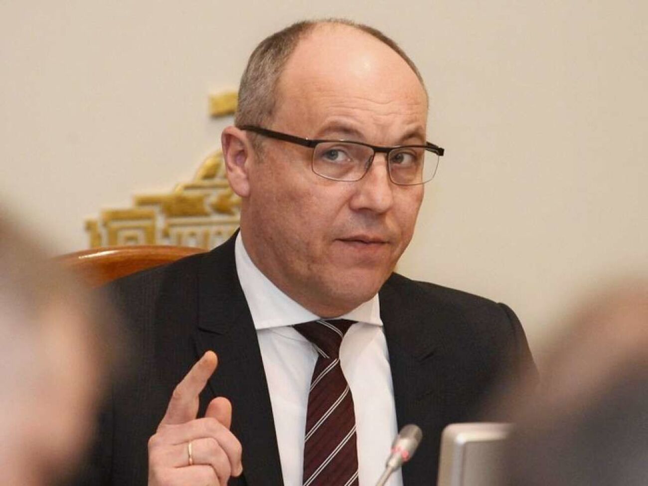 Парубий заявил, что язык, на котором он говорит, это язык дедов и прадедов