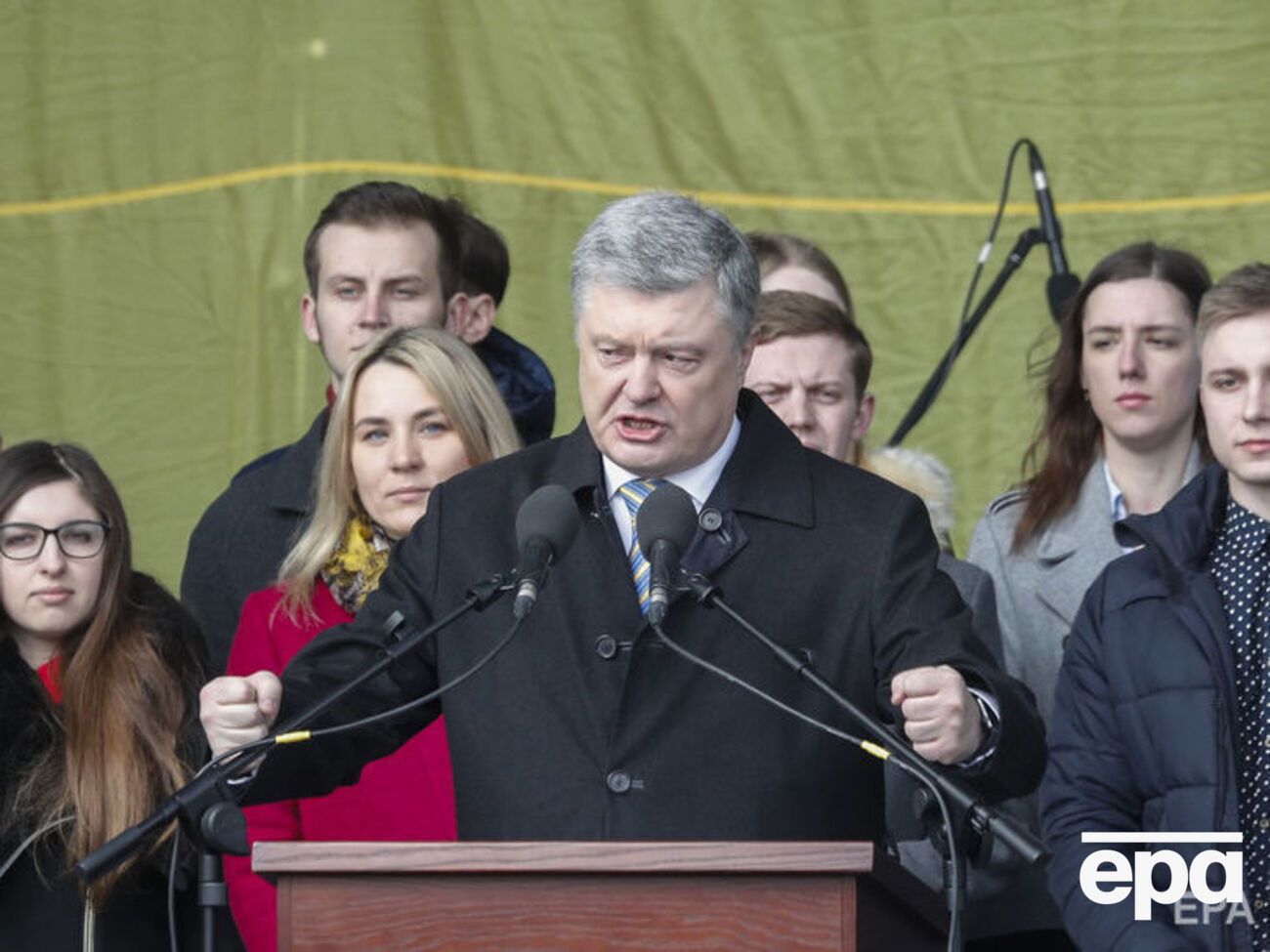 Порошенко: Посланці Путіна несуть брехню, ненависть і розбрат