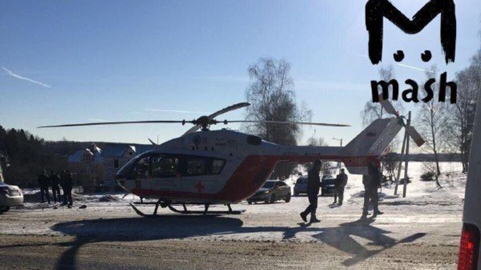 На место инцидента вылетал вертолет санитарной авиации
