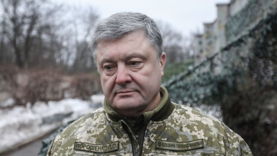 Порошенко зазначив, що через війну країна втратила майже чверть промислового потенціалу