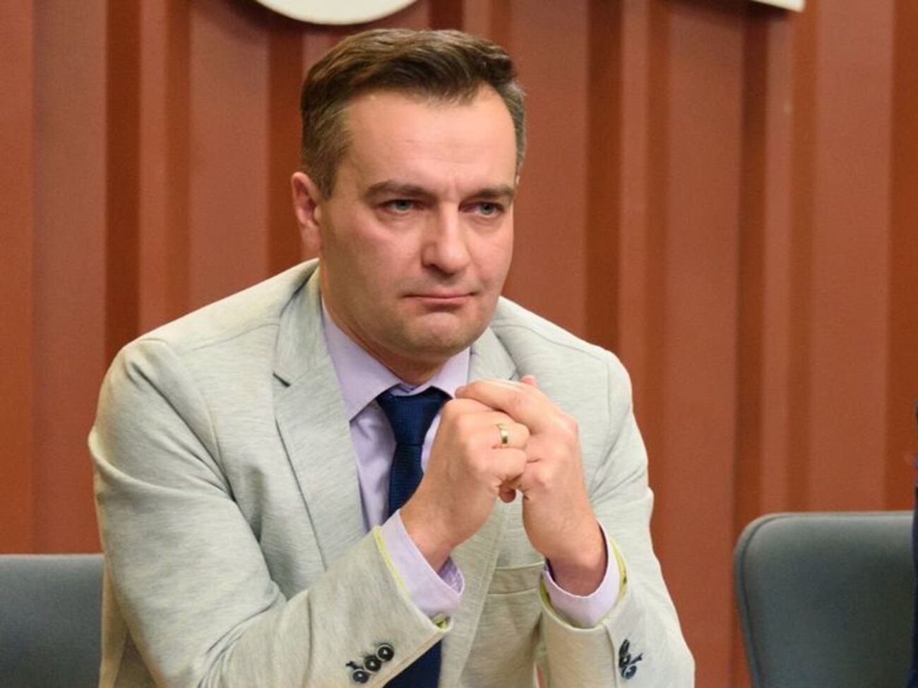 1 марта Гнап заявил о намерении снять свою кандидатуру