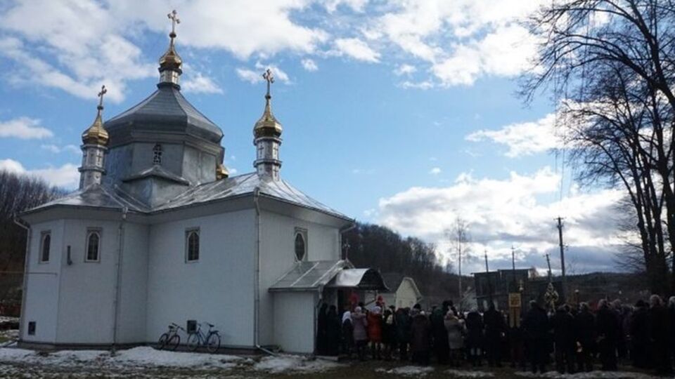 Громада храму Іоана Богослова у Бережонці приєдналася до ПЦУ