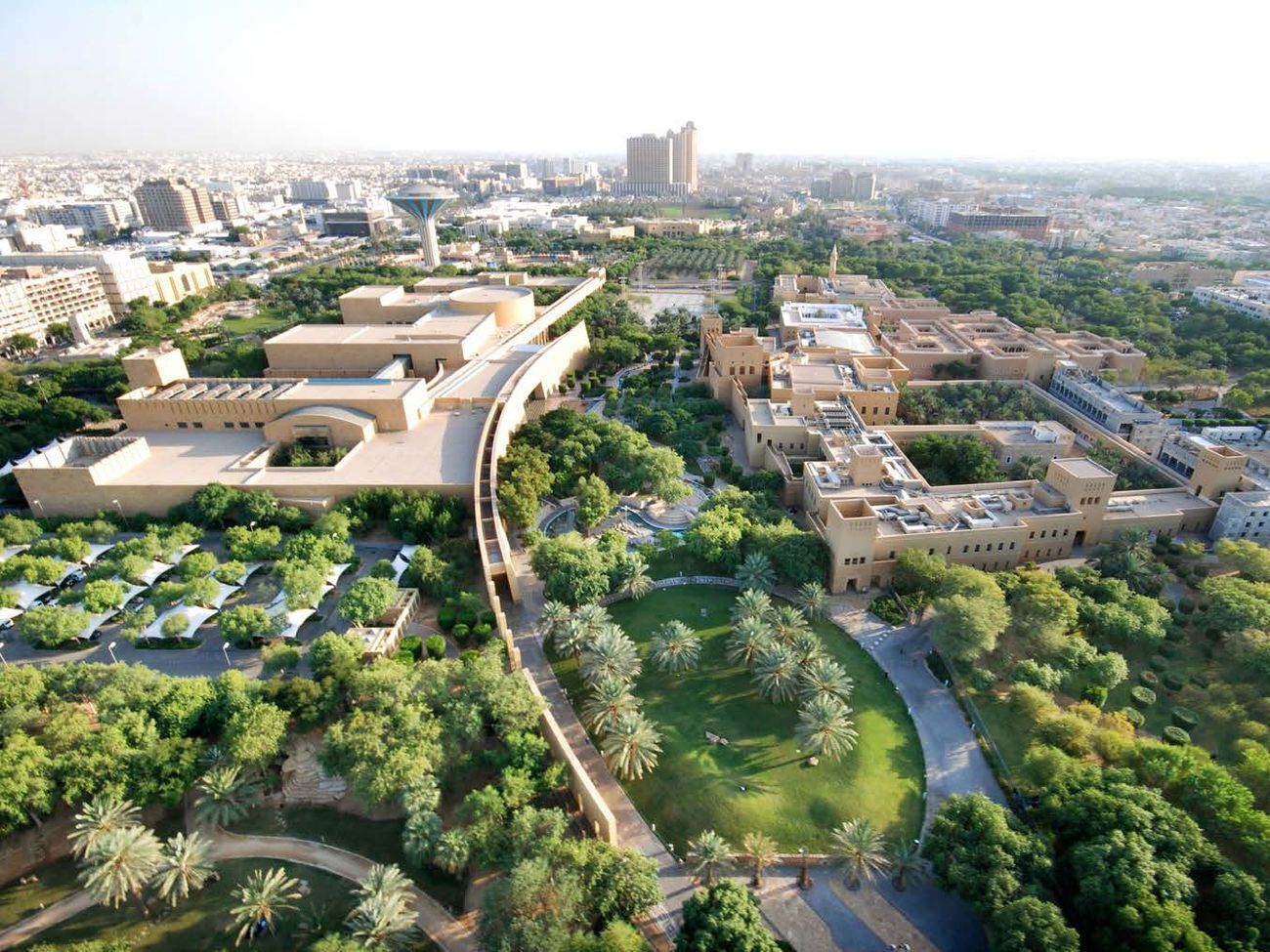 Власти считают, что реализация проекта превратит Эр-Рияд в один самых пригодных для жизни городов в мире