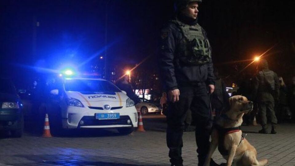 Правоохоронці перейшли на посилений режим служби