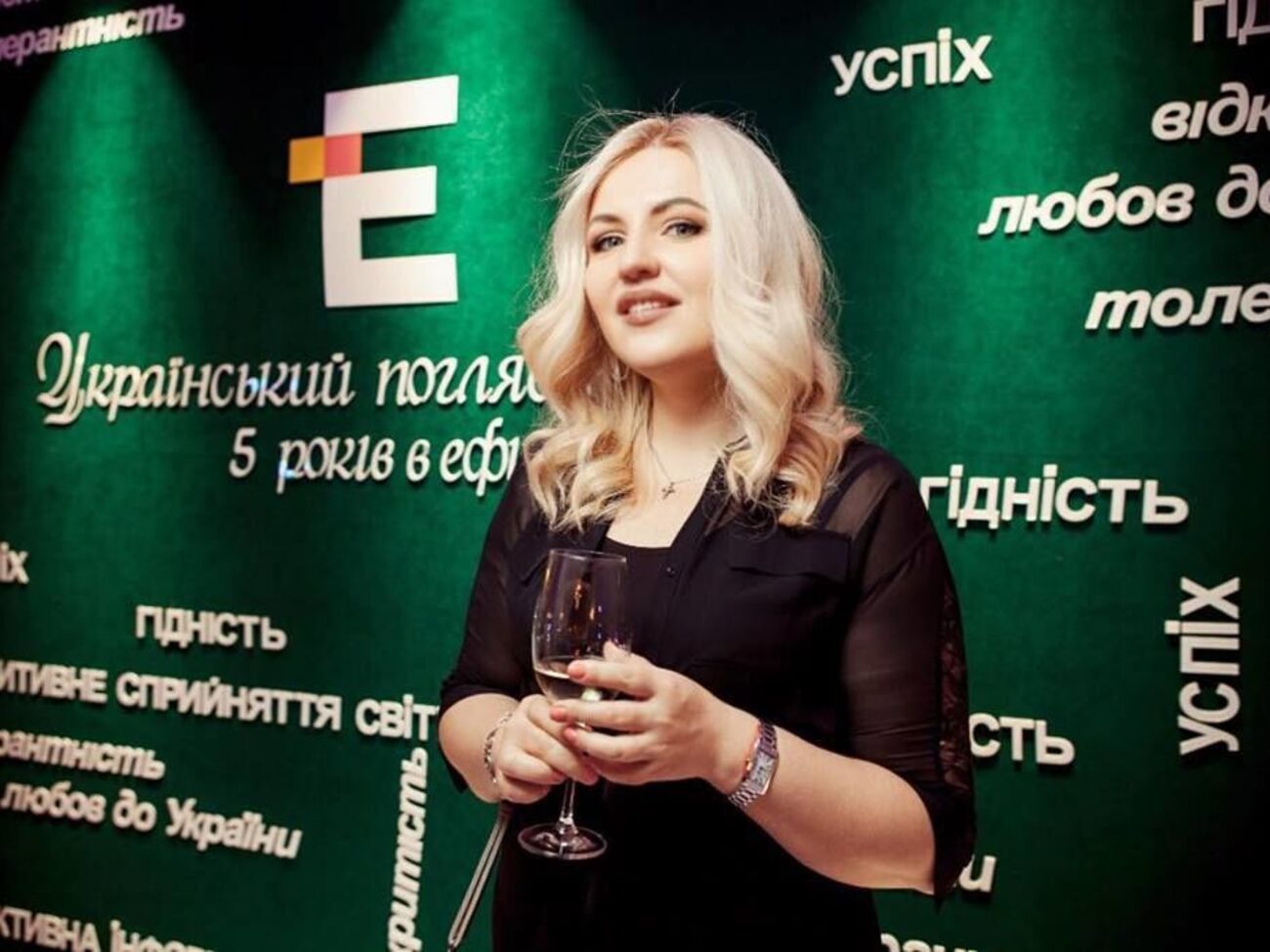 Татьяна Шустрова: Если человек выглядит настолько беспомощным в статусе кандидата, то можно представить, какие экономические решения он будет принимать в качестве президента